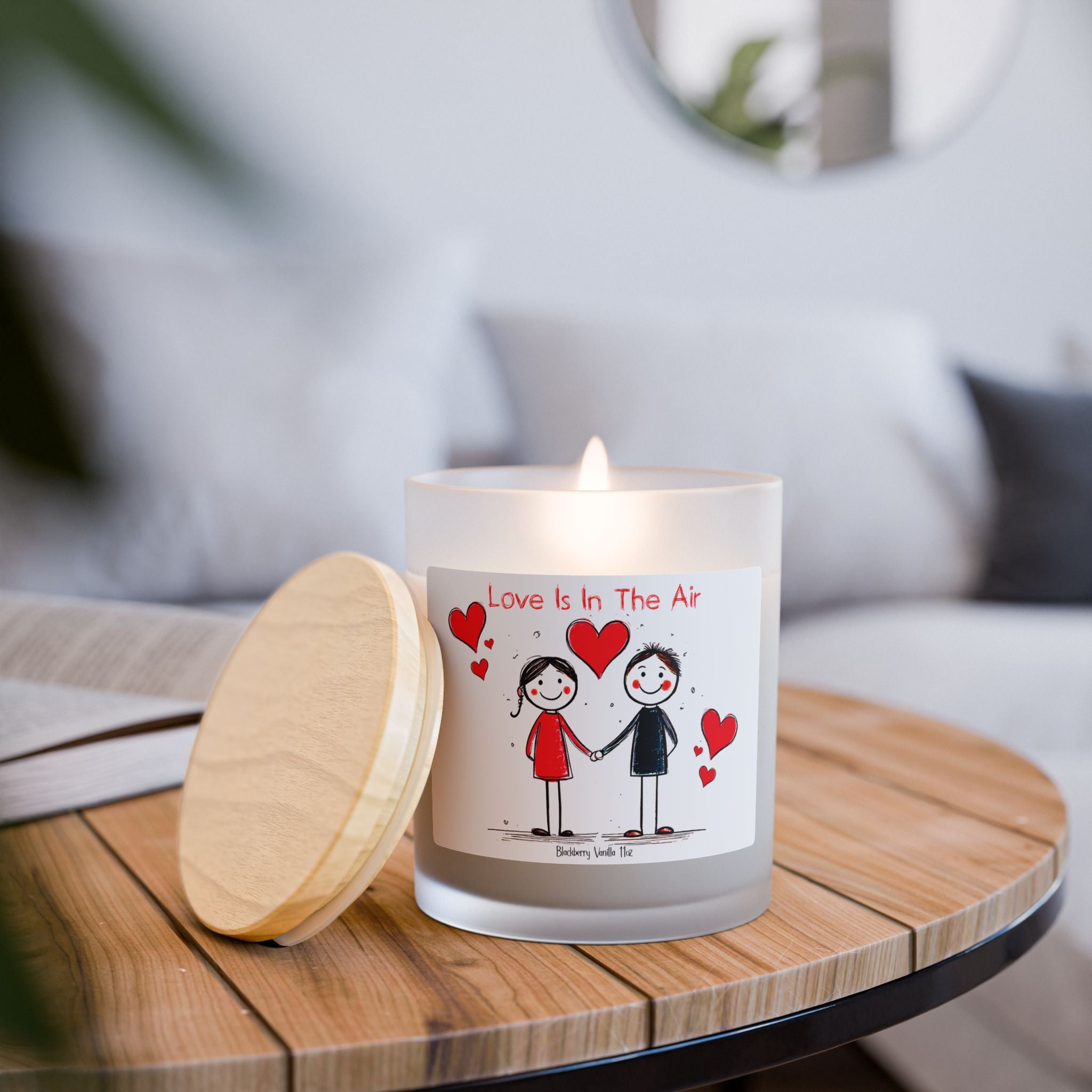 Love Is In The Air Blackberry Vanilla Frosted Glass Candle — 11oz Wooden Wick