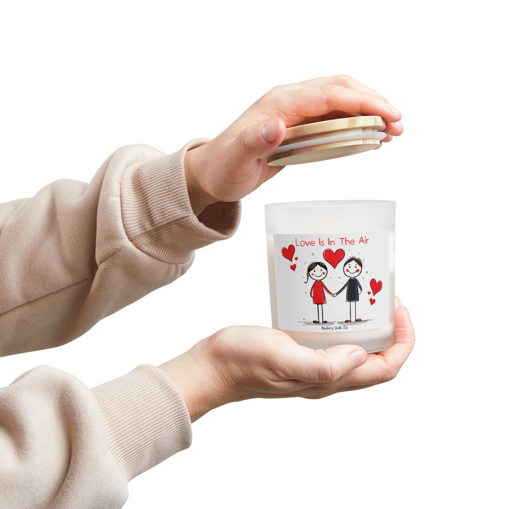 Love Is In The Air Blackberry Vanilla Frosted Glass Candle — 11oz Wooden Wick